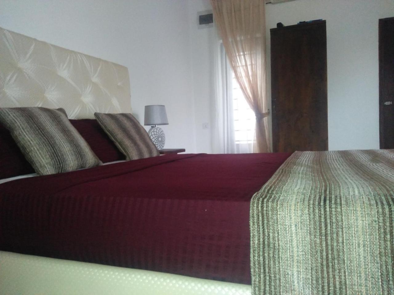 Living Home Негомбо Номер фото